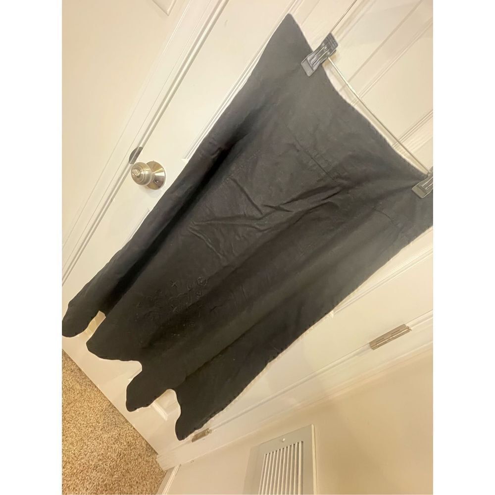 Hillard & Hanson size 14 black embroidered maxi skirt sequins